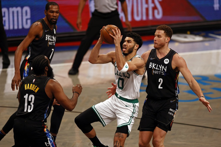 乐鱼体育官网-清晨体能课后，孟菲斯灰熊遗憾出局备战法国杯，赛场秩序良好，细节决定成败(洛小熠和东方未被黑化文)